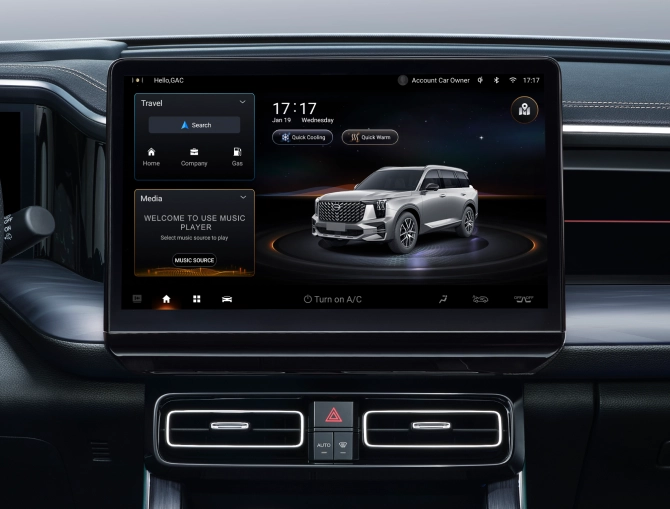 Экран мультимедиа GAC GS8 с отображением автомобиля